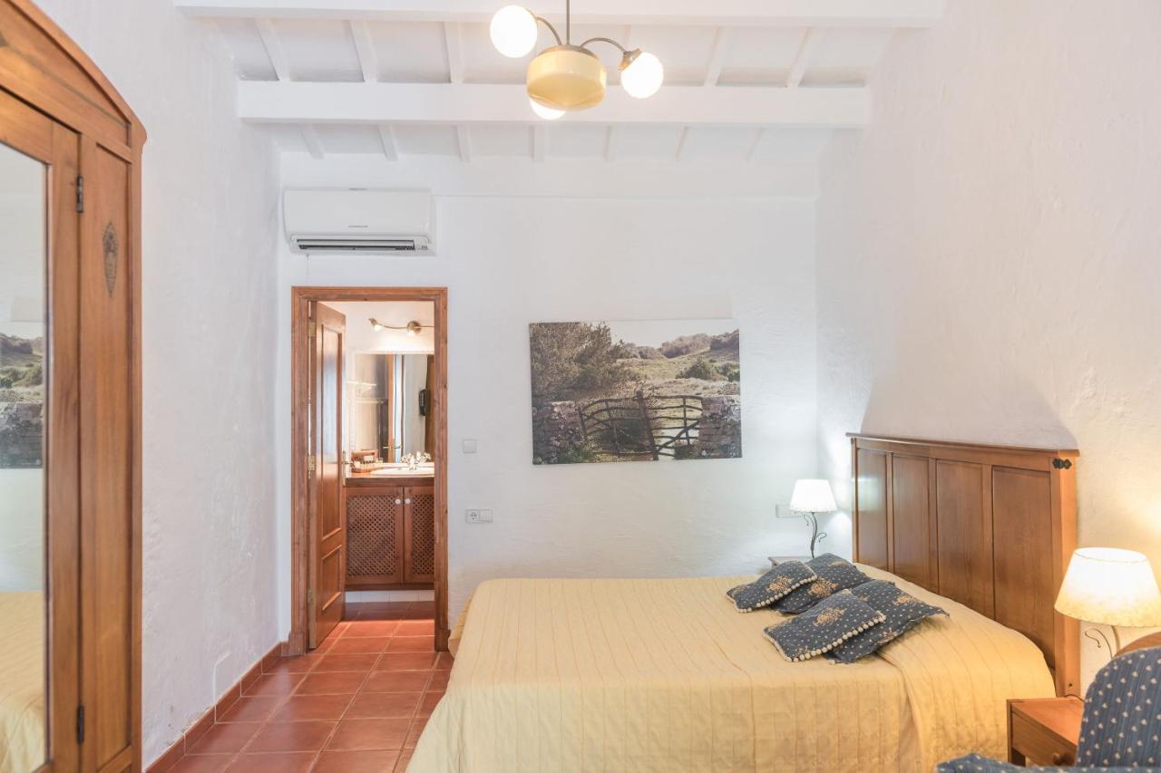 Hotel Rural Biniarroca - Adults Only Sant Lluis Ngoại thất bức ảnh